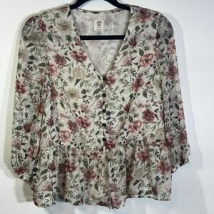 Good Hart by Matilda Jane Zilker Floral Blouse Size Small S Buttons Ruffle